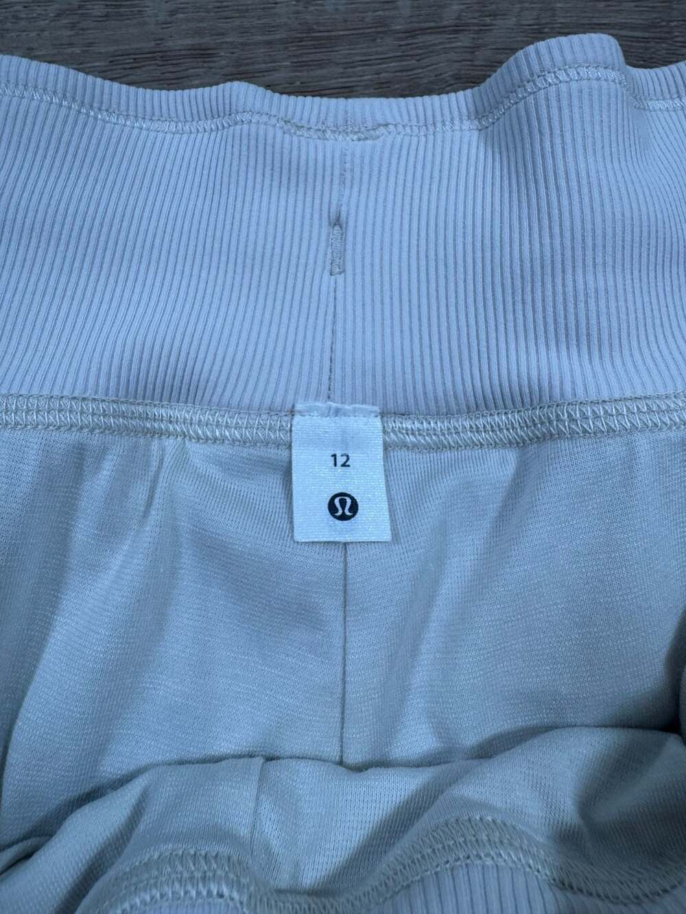 Lululemon White Lined Mid Rise Jogger Pants Women’s Size 12 Athleisure - Picture 8 of 16